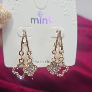 Mint Gold Crystal Drop Flower Earrings- New